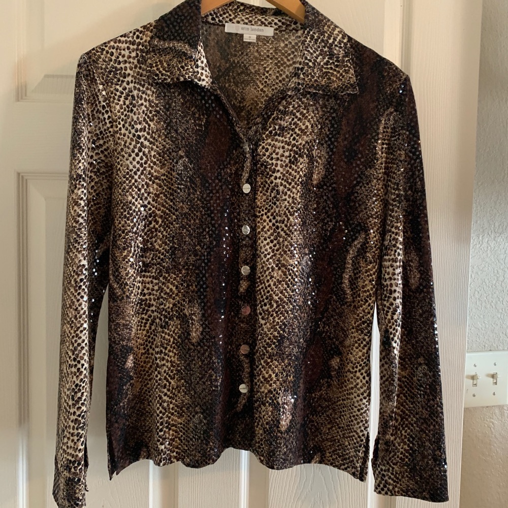 ❤️New Erin London Women’s Blouse Size S Very Silky